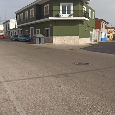 El Refugio Bed & Breakfast Villarrobledo Exterior foto
